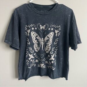 Cropped Graphic Butterfly T-Shirt, Women’s Size Medium